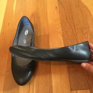 Dr Scholls memory foam black flat